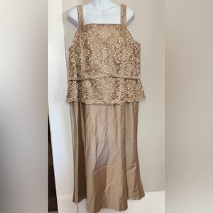 Jessica Howard Beige Gold Lace Bodice Evening Dress Women Size 18 W
